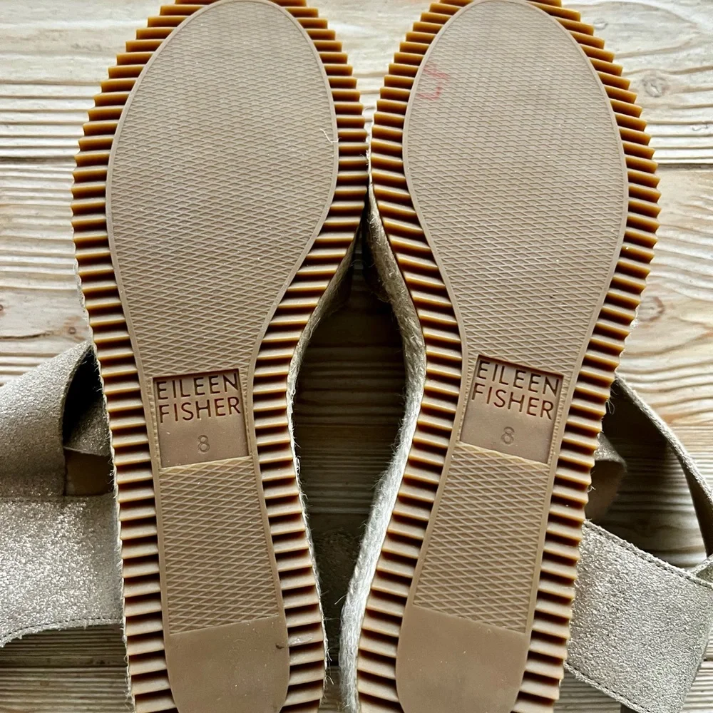 Eileen Fisher Metallic Suede Espadrille Wedge Sandals – Taupe | Size 8 - Picture 3 of 6